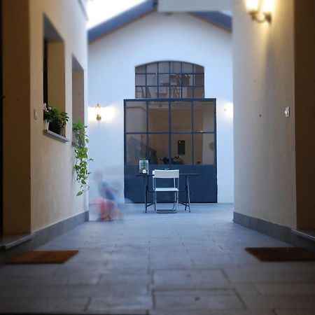 Le Officine Di Via Marsala Bed and Breakfast Legnano Buitenkant foto