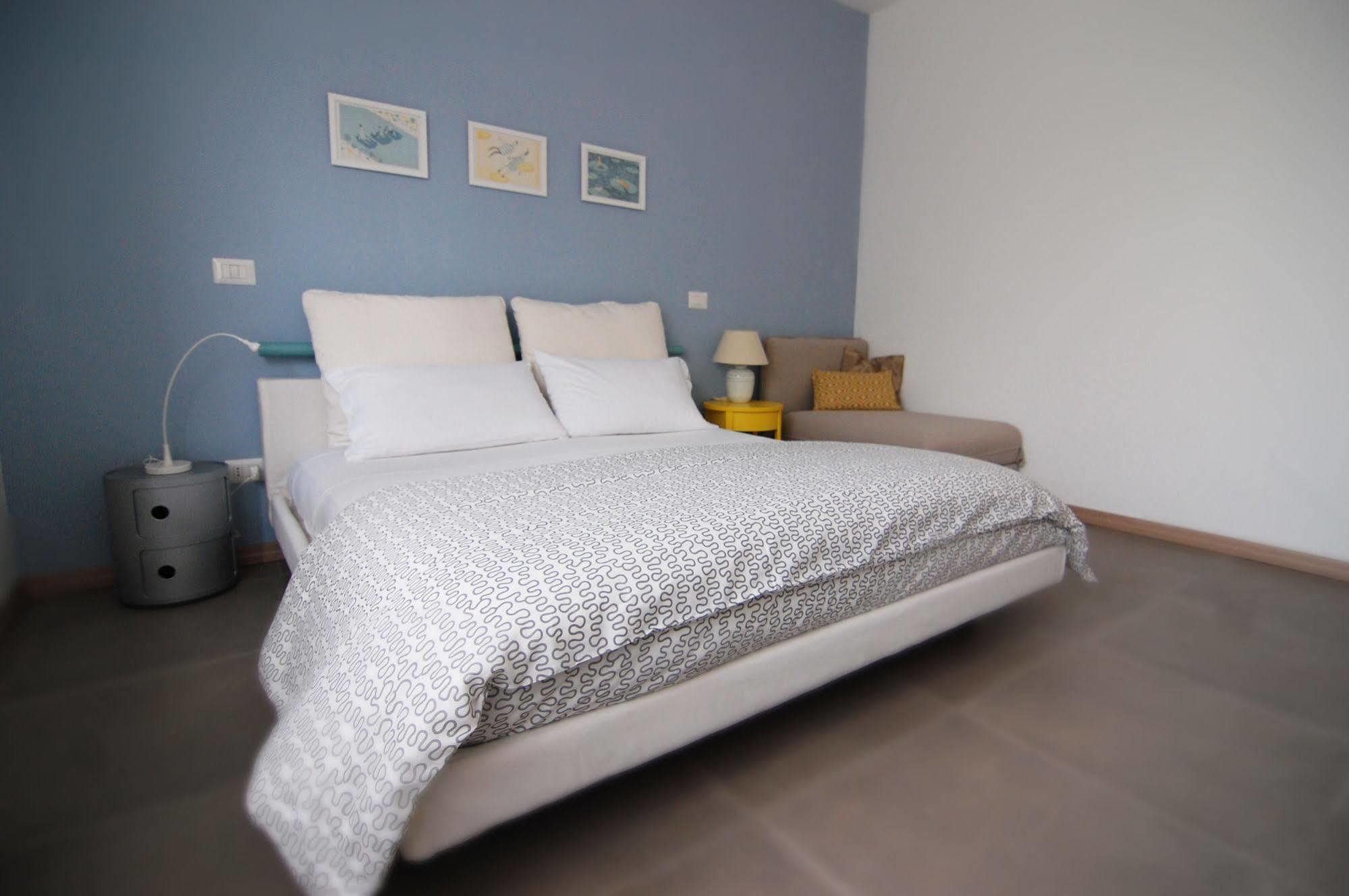 Le Officine Di Via Marsala Bed and Breakfast Legnano Buitenkant foto