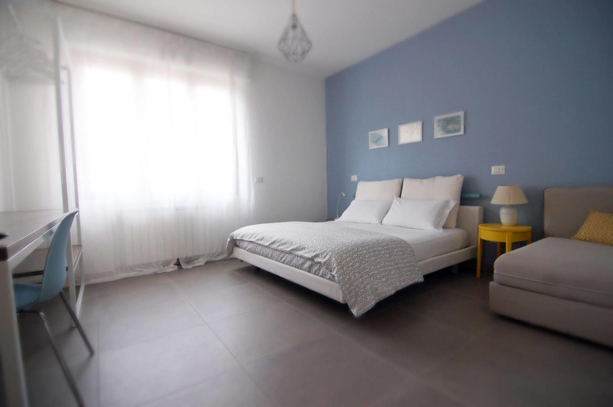 Le Officine Di Via Marsala Bed and Breakfast Legnano Buitenkant foto
